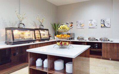 Nuvo Suites Hotel