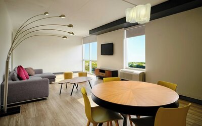 Aloft by Marriott Miami Doral