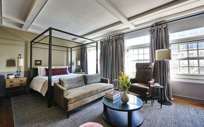 The Hollywood Roosevelt