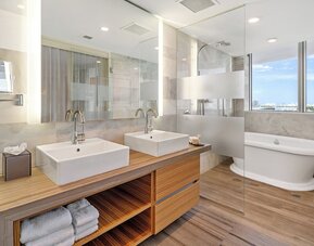 The Grayson Miami Downtown