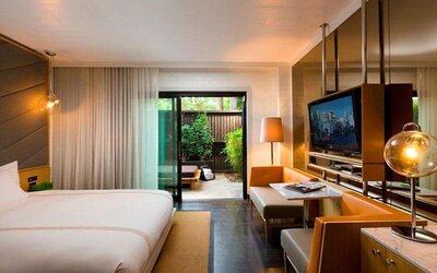 The Hollywood Roosevelt