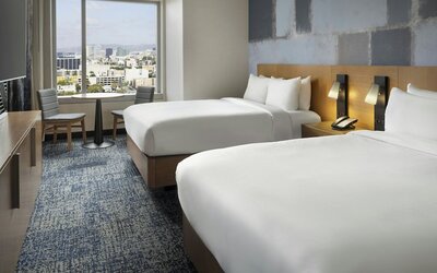 Courtyard Los Angeles L.A. LIVE
