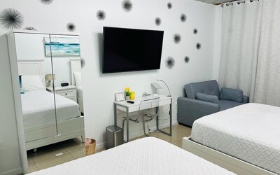 Midblock Miami