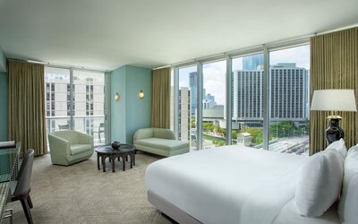 W Miami