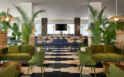 W Miami