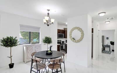 Renzzi Wynwood Apartments