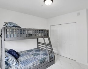 Renzzi Wynwood Apartments