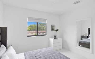 Renzzi Wynwood Apartments