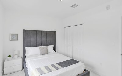 Renzzi Wynwood Apartments