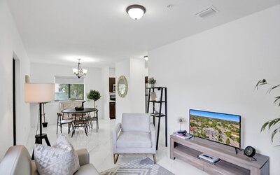 Renzzi Wynwood Apartments