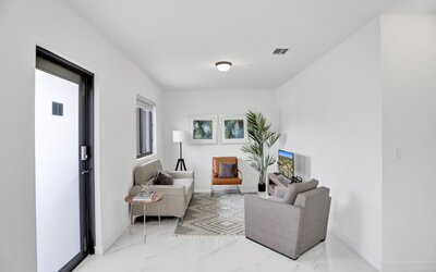 Renzzi Wynwood Apartments