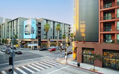 W Hollywood