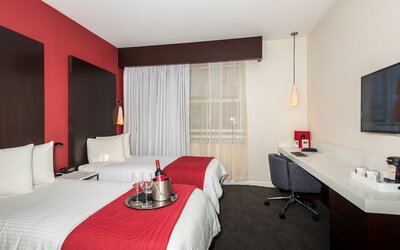 The O Hotel, Trademark Collection by Wyndham