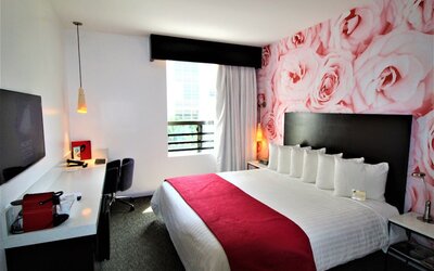 The O Hotel, Trademark Collection by Wyndham