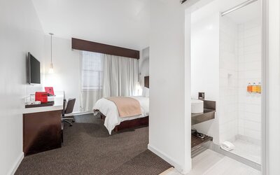 The O Hotel, Trademark Collection by Wyndham