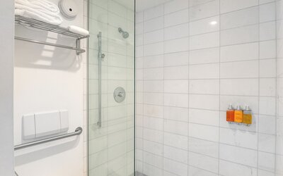 The O Hotel, Trademark Collection by Wyndham