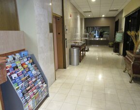 Ramada by Wyndham Los Angeles/Koreatown West