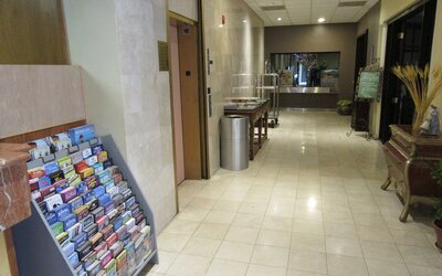 Ramada by Wyndham Los Angeles/Koreatown West