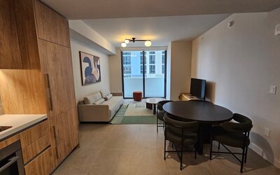 RS Suites - Miami World Center
