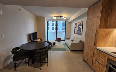 RS Suites - Miami World Center