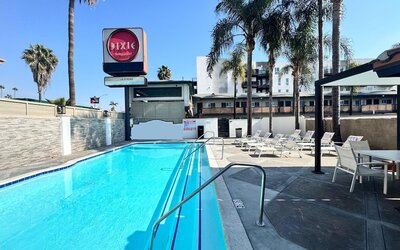 The Dixie Hollywood