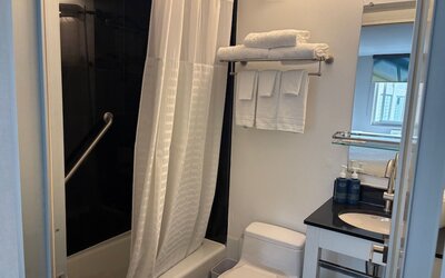 Four Points by Sheraton Manhattan SoHo Village