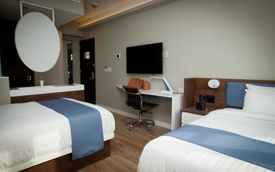 NobleDEN Hotel