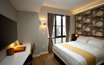 NobleDEN Hotel