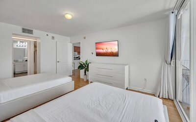 The Club At Brickell Bay Voila Rentals