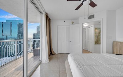 The Club At Brickell Bay Voila Rentals