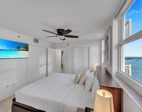 The Club At Brickell Bay Voila Rentals