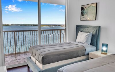 The Club At Brickell Bay Voila Rentals