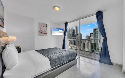 The Club At Brickell Bay Voila Rentals