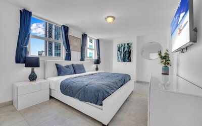 The Club At Brickell Bay Voila Rentals