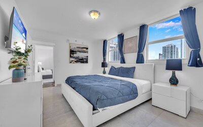 The Club At Brickell Bay Voila Rentals