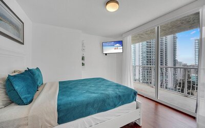 The Club At Brickell Bay Voila Rentals