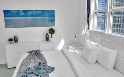 The Club At Brickell Bay Voila Rentals