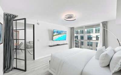 The Club At Brickell Bay Voila Rentals