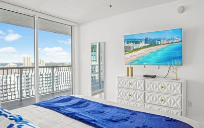 The Club At Brickell Bay Voila Rentals