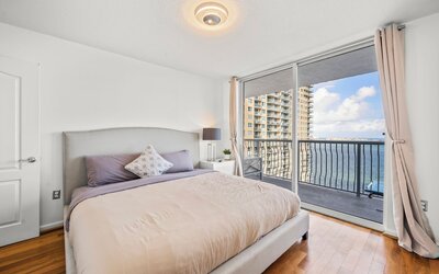 The Club At Brickell Bay Voila Rentals
