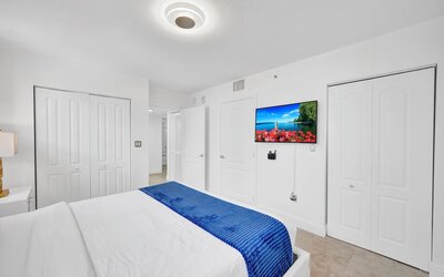 The Club At Brickell Bay Voila Rentals