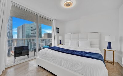 The Club At Brickell Bay Voila Rentals