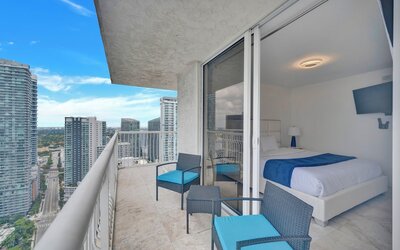 The Club At Brickell Bay Voila Rentals