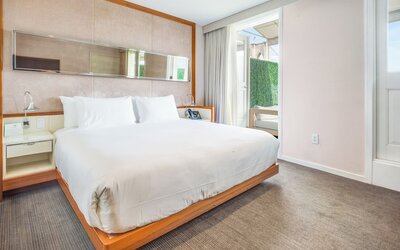 33 Hotel, New York City, Seaport
