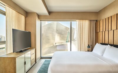 Conrad Los Angeles