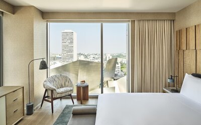 Conrad Los Angeles