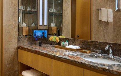 Four Seasons Hotel New York