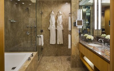 Four Seasons Hotel New York
