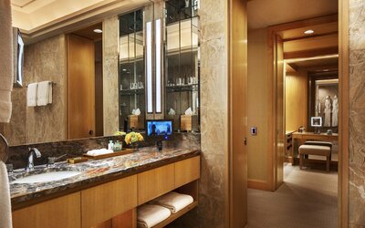 Four Seasons Hotel New York