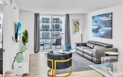 The Club At Brickell Bay Voila Rentals